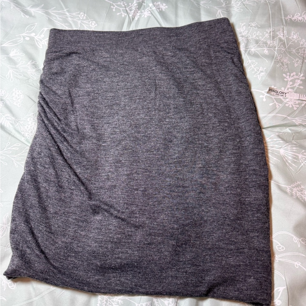 Charcoal Heather Ruched Knit Skirt – Size Small